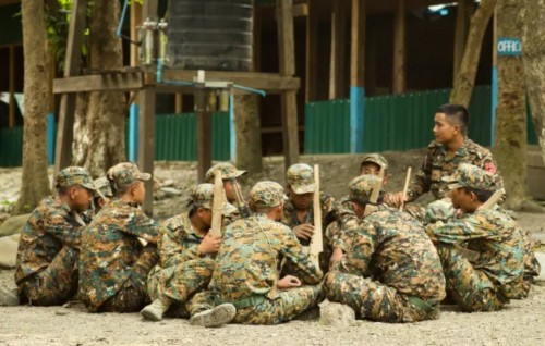 Burma ge dhaakhilee kankamuge there ah seedhaa gotheh gai vanumah India ah majubooru vanee