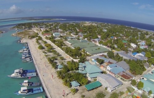 Thinadhoo in positive vi meehaa ge contact in 40 ah vure matheegai