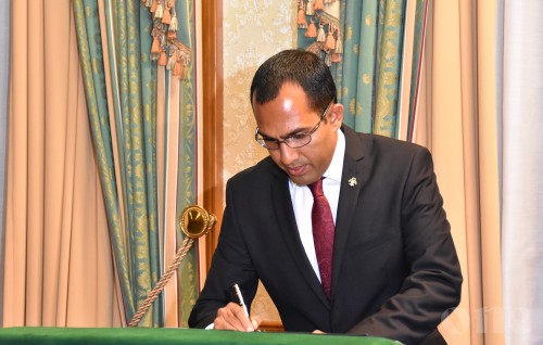 Minister Maleeh ge ithubaaru neiykamuge massala majileehugai fashaifi