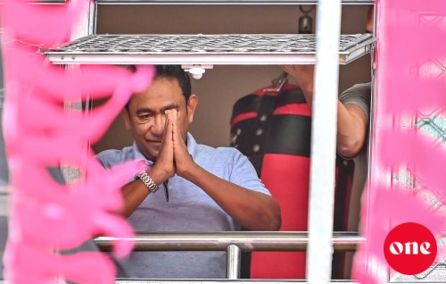 Raees Muizzu verikama vadaigathee alhuganduge photo aai husgondi dhakaigen: Yameen