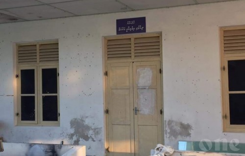 Dhiffushi Social Center worn out beyond use