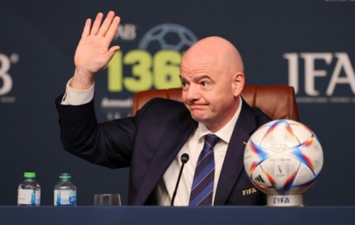 Qatar World Cup: Footboalhaige gavaaidhuge therein mifaharu au badhaluthakeh fennaanetha?