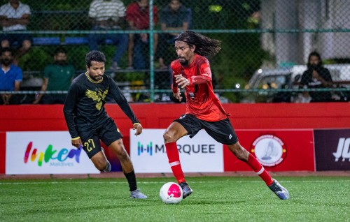 Calms aai Gan quarter aa dhimaalah, The One aai Rockz ah ummeedhu