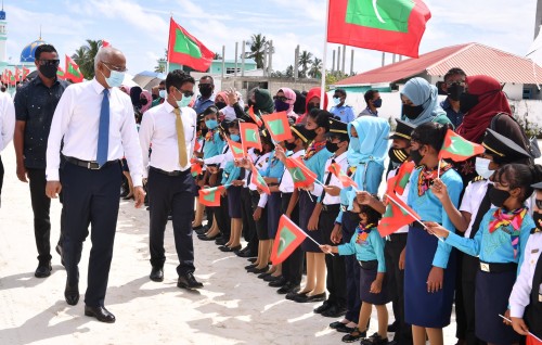 Hoarafushi Airport akee mulhi ihavandhihpolhu tharahgee kurumuge feshun: Raees