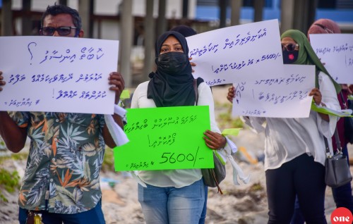 Hiya Flat thakuge Kuli kudakohdheyn edhi dhannavan soi hoadhan fashaifi