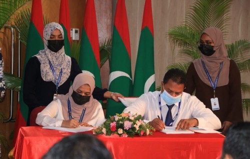 Fenaai narudhamaage masahkkai gaaimu nukurevi huri hurihaa rashehgge masahkkai havaalu kohffi
