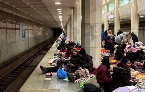 Ukraine gai thaketheege agu mahchah, egaumugai thibi dhivehinnah maalee eheetherikan foarukohdhenee