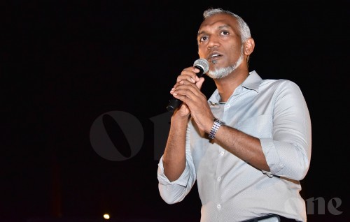 Muizzah maruge inzaaru dhinthaa haftha akah vureh gina dhuvas, meehaku hayyareh nukurey