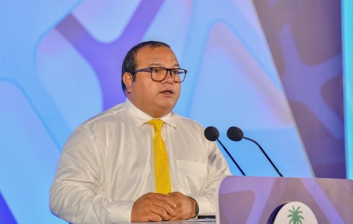 Addu ithurah tharaggee kuran Raees Solih ah dhevana dhaureh dheyn jehey: Aslam