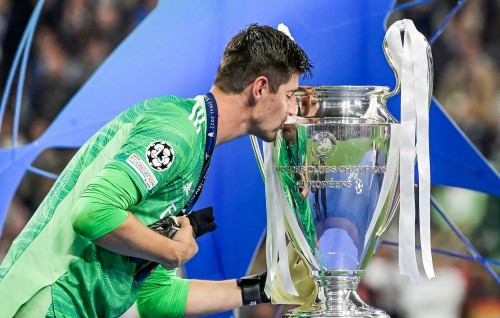 Courtois ge aadhayaahilaafu final eh: beynunvee ingireysivilaathun nulibunu ihuthiraam hoadhan!