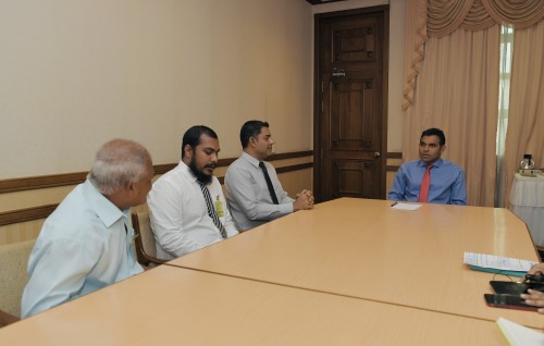 Hirilandhoo council shares need to speed up land reclamation project with VP