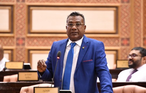 Raajjeygai marijuana hudhdha kuran govaalai Jaabir dhekkevi vaahaka riyaasathun Afeef nuhuttuvi