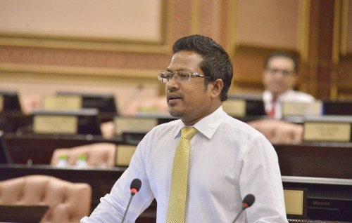 Nasheedhuge verikamugai Abudullah Gaazee hayyarukuri massala, inthigaalee insaafuge gaanoonun nubeleyne: Inthi