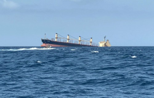 Houthi in hamalaa dhin Cargo boat adiyah hingahjje