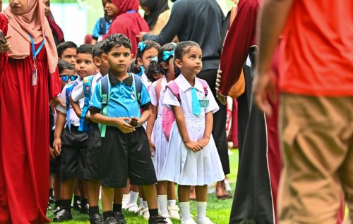 Bodu chutty ah fahu Dhiraasee aa aharuge kiyevun fashaifi