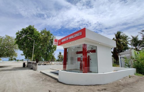 BML introduces ATM Centres in Maamendhoo and Nilandhoo.
