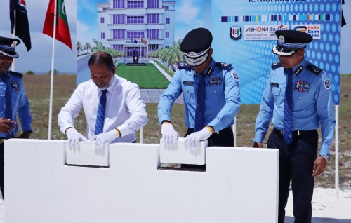 Fuluhunge umraanee tharahgee ge biya mashroou Thulusdhoogai fashaifi