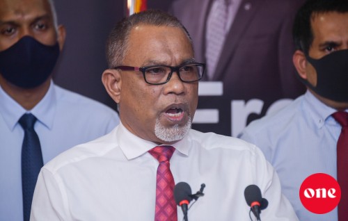 Siyaasee manfaa ah gina bayakah hayyareh nukureveyn: Idhikolhu