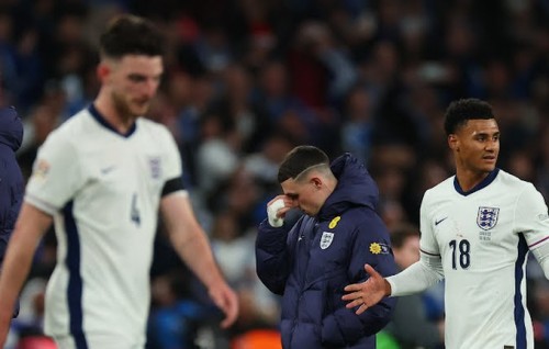 Carsley ge experiment fail, England balivee hadikoh