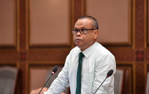 Nan anburaa gendhiya candidate in therey gai hithadhoo medhu dhaairaage member Rasheed