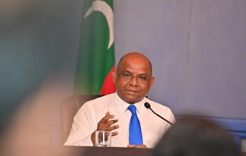 Mi sarukaarun Raajje sarahahdhun veli fukeh ves dhuleh nukuraane: Shahid