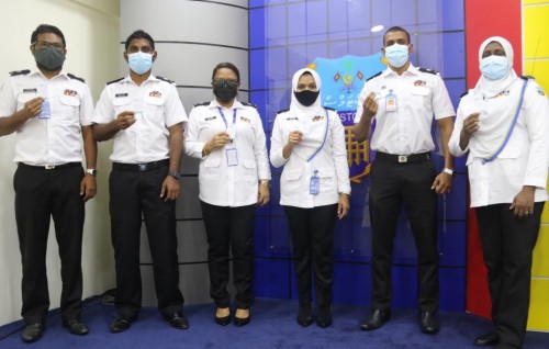 74 percent of Customs employees vaccinated