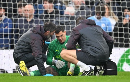Aniyaage sababun Ederson maheh haa dhuvahah kulhumaa dhurah