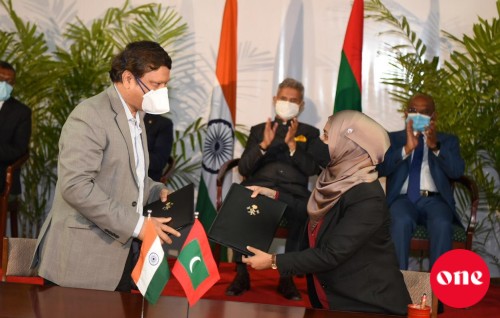 Addu gai fen hindhaa nizaamu gaaimukoh, magu hadhan 1.1 billion Rufiyaa ah India e kunfunyakah
