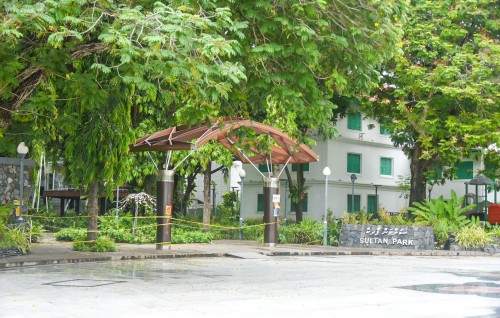Male' park thakah vanna bidheyseen ge athun fee nagan fashanee
