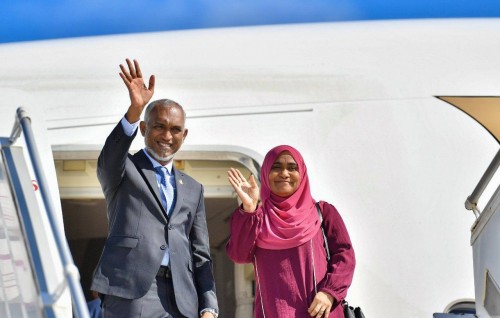 Nurasmee dhathurufulhehgai Raees ge dhekanbalun Singapore ah 
