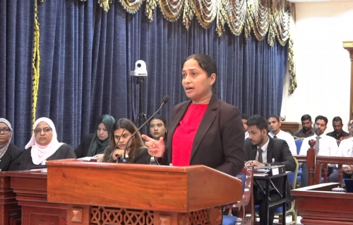 Inthihaabee Raees huvaa nukureveyne evves haalatheh meduverih nuvaane: Dhaulaiy