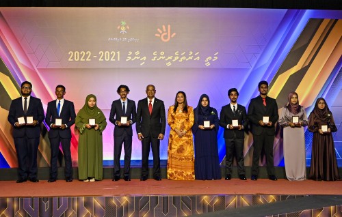 One Photo: Top Achievers Award