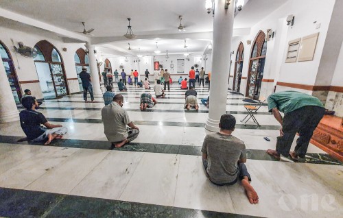 Maadhamaa in feshigen Male' ge miskiythakugai jamaathugai namaadhu kureveyne: Raees