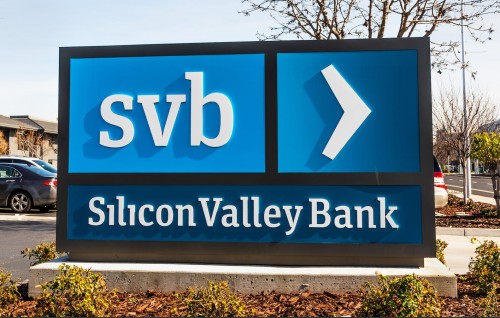 Silicon Valley Bank: Regulators take over as failure raises fears