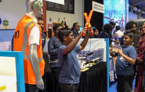 Dhaalan career expo 2024 ge MACL stall ah bodu tharuheebeh