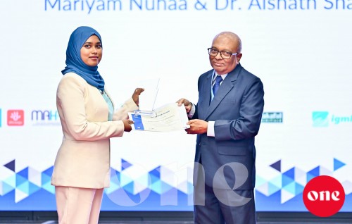 One Photo: Villa College ge ICSRI Conference ninmumuge rasmiyyaathu
