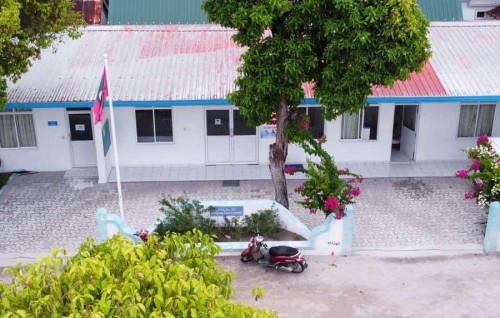 Muhdhathu hamavefaivaa IV dhin massala aa gulhigen 4 muvazzafaku suspend kohfi