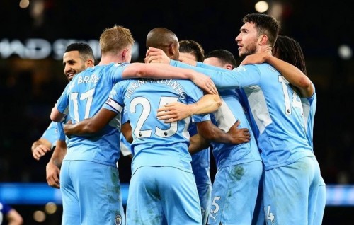 City in Leeds kolhah 7 goal jahai, fenvaru  dhakkaalaifi