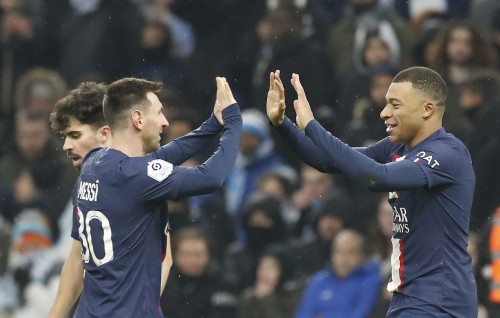 Messi ge 700 vana goal, Mbappe PSG ge record aa hamakoffi