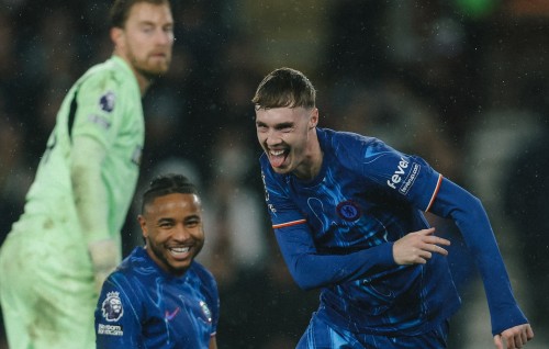 Liverpool point gelluvaalaifi, 2 vanaigai oiyy Chelsea ah molhakahfahu molheh