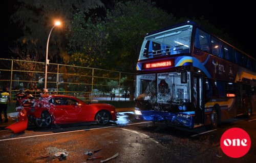 Bus akaai car eh jehi nurahkaatheri accident eh, 4 meehakah hospital gai faruvaa dhenee