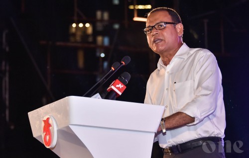 Minivan dhuvahu kuran mi jehenee alhuvethi kamuge ihusaas: Adam Shareef