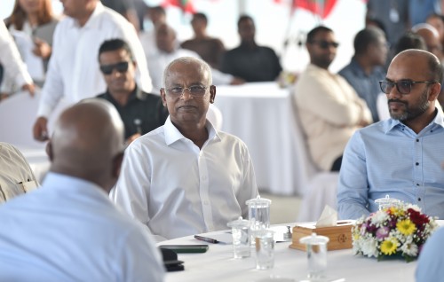 Konme mash'rooehge amaazakee dhivehi edhiedhi thibi ''ufaaveri amaan raajje'' hoadhaidhinun: Raees