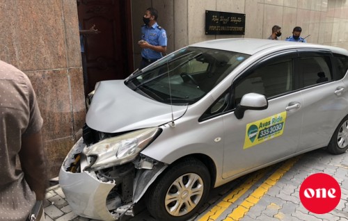 Car eh control nuve gos Majilis idhaaraage faarah araifi