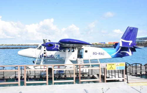 Manta air ge fleet bodu kuran ithuru 12 seaplane hoadhanee