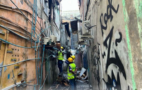 Alifaanuge haadhisaa hin'gi Dhoohimirige thalhaalan ninmaifi