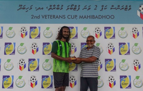 Mahibadhoo veterans football mubaaraathuge final ah The Joali adhi Vaanuvaa dhathuru kohffi