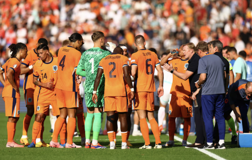 Hurihaa massala akah hallu hoadhan varah vaguthu libunu, eii faidhaaeh: Netherlands Coach