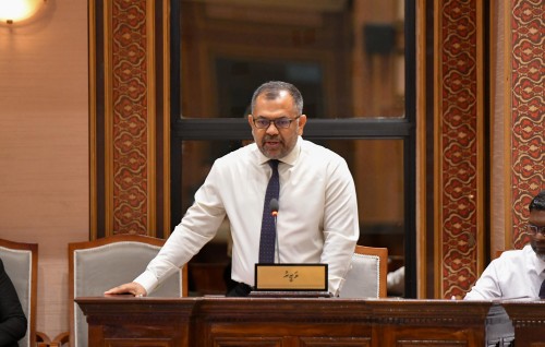 Project thah kuriah gendhaanee Raees enme iskan dhevvaa list ge therein: Zameer