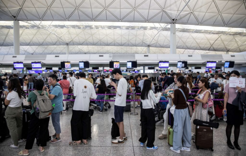Flights resume after global IT crash wreaks havoc